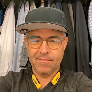 Meet your Posher, Phillip